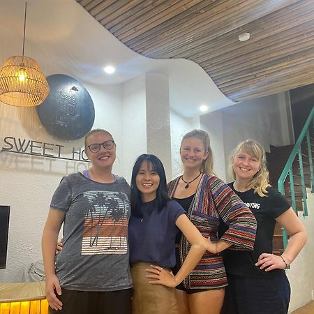 Hue Sweethouse 1 Homestay Экстерьер фото